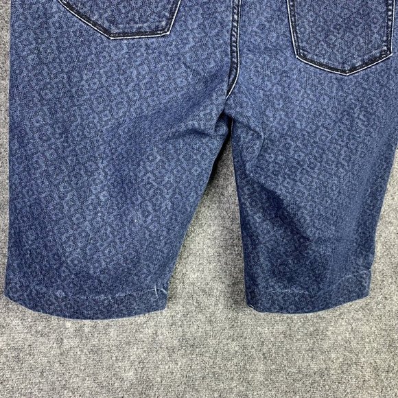 Coldwater Creek Dark Pattern Denim Natural Fit Bermuda Short No Size Tag 34Waist - Picture 8 of 11